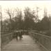 Schueler_auf_der_Bruecke_1967